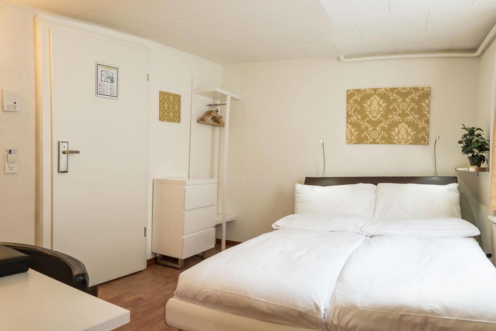 ซตัทท์โฮเทล Hotel ซูริก ภายนอก รูปภาพ